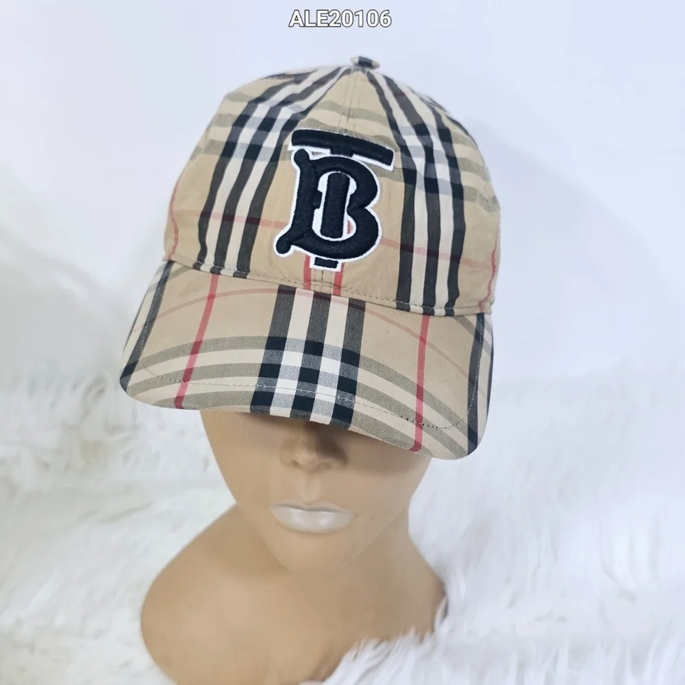 Burberry London Unisex Vintage TB LogoNova Check Baseball cap Size Mediun - Picture 8 of 13